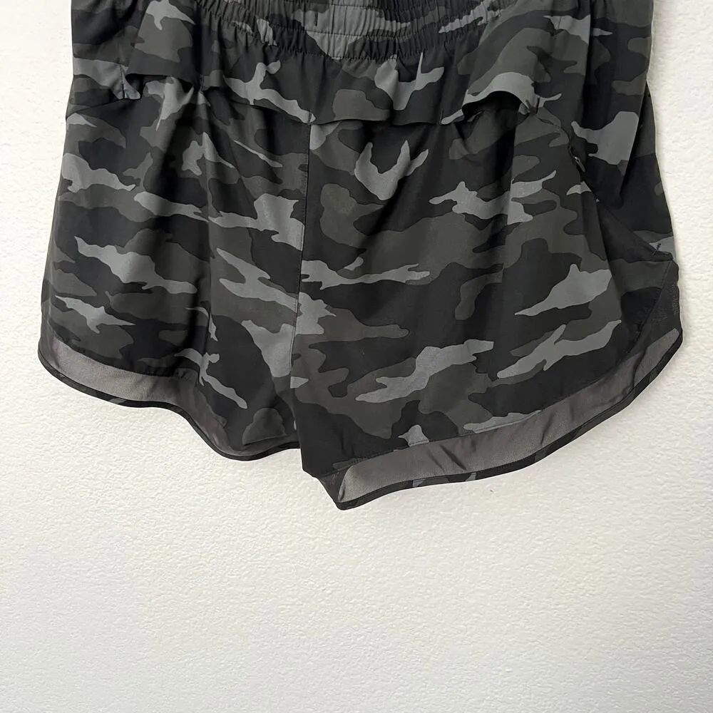 [Athleta] Printed Mesh Racer Run Short 4" Camo Print Workout Camouflage Size XL - Image 6