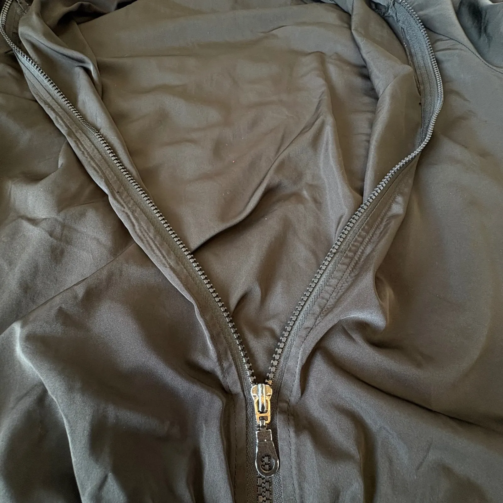 Brandy Melville Malibu California Lightweight Zip‎ Up Hooded Jacket Fits Med/Lg - Image 7