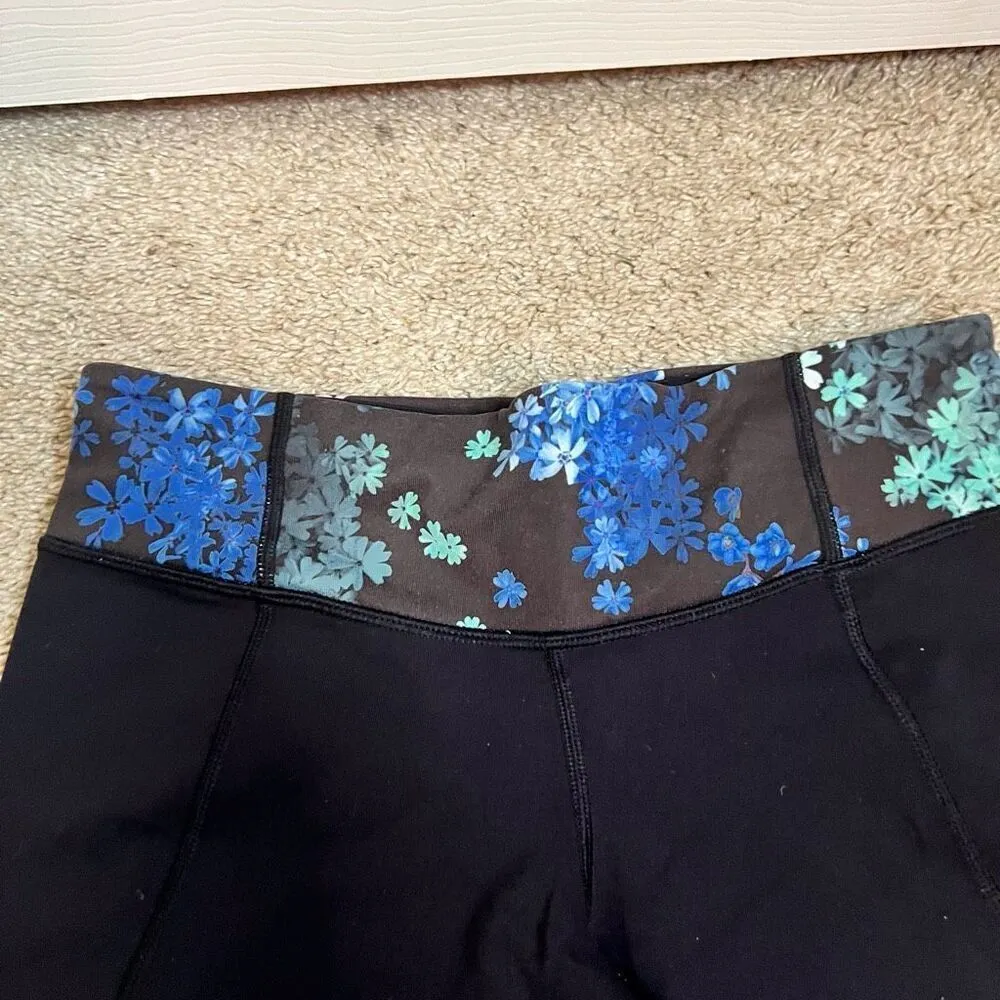 Lululemon Athletica Groove Crop‎ Split Calf Leggings Size 6 Compression Active - Image 4