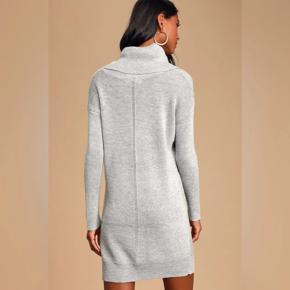 Lulus cowl neck sweater dress XS light gray - Image 4