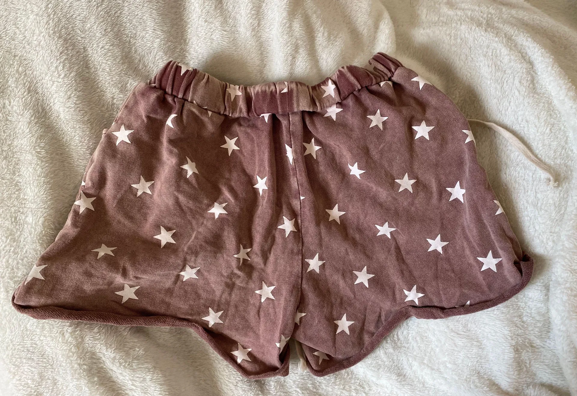 Star Shorts - Image 2