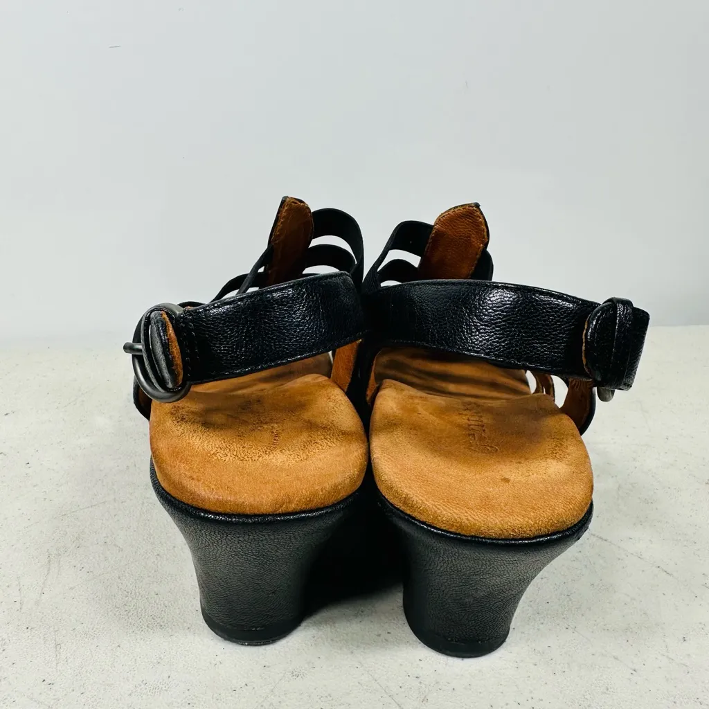 Gentle Souls Stretch Gladiator Black Leather Wedge Sandal size 8M - Image 5
