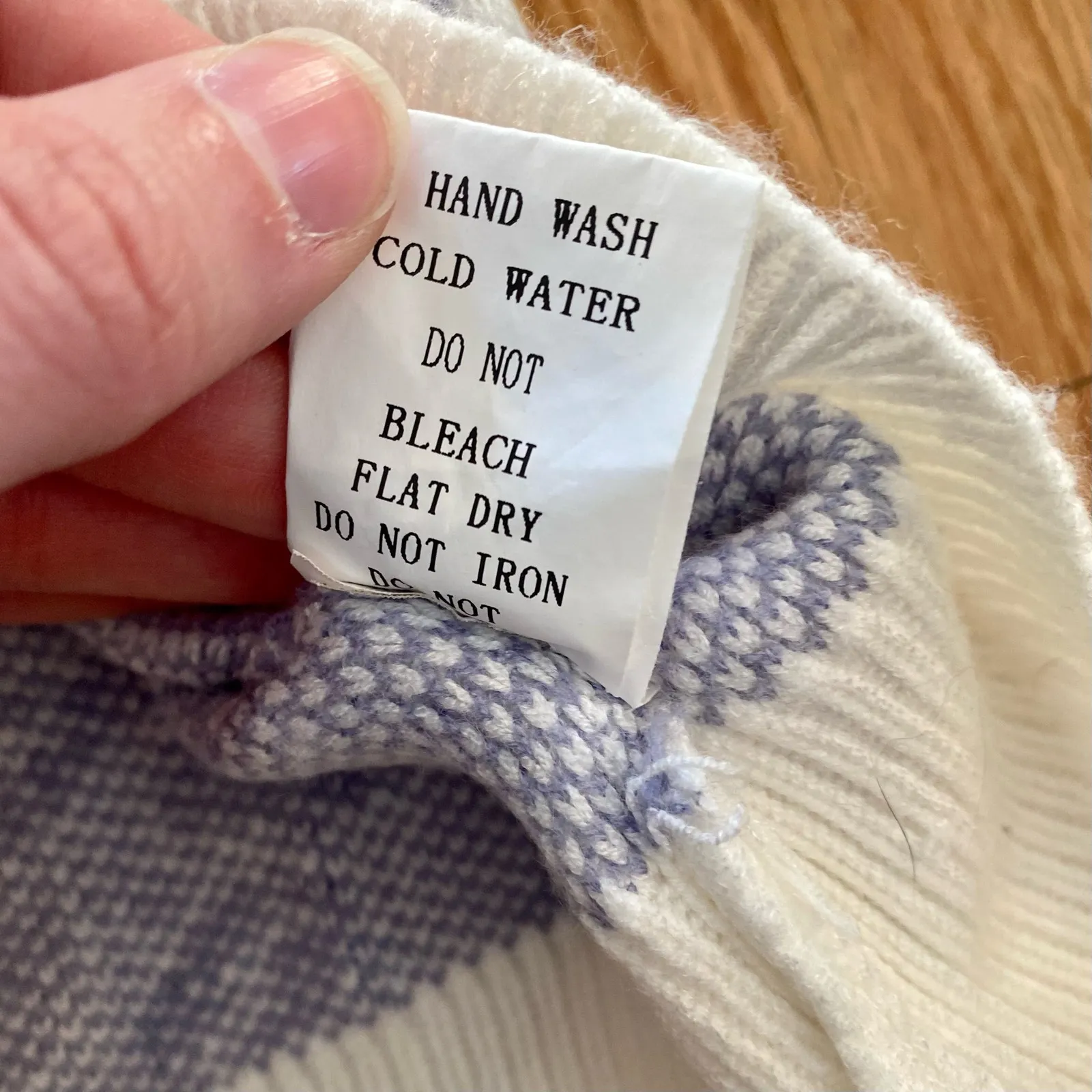 And The Why Cropped Purple Leopard Animal Spot Sweater Top Womens Small Medium White - Image 11