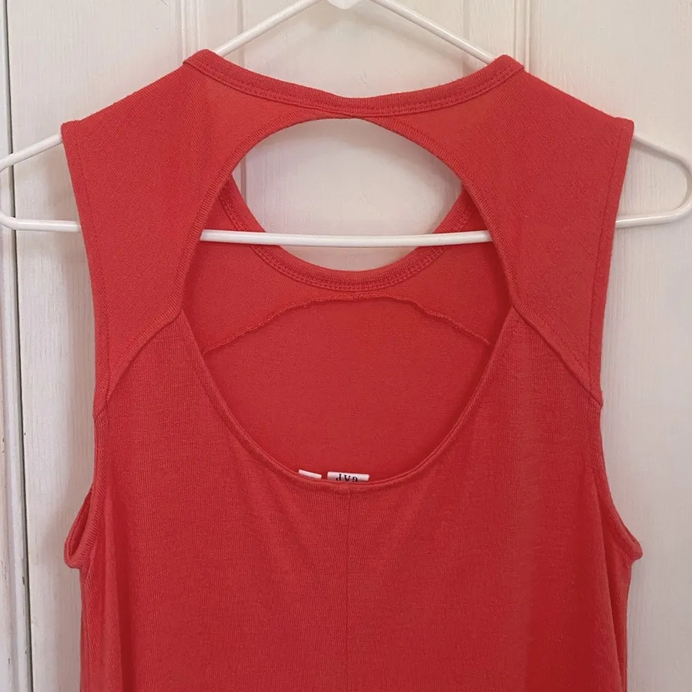 GAP Casual Jersey Swing Dress with Cut Out Back - Image 3
