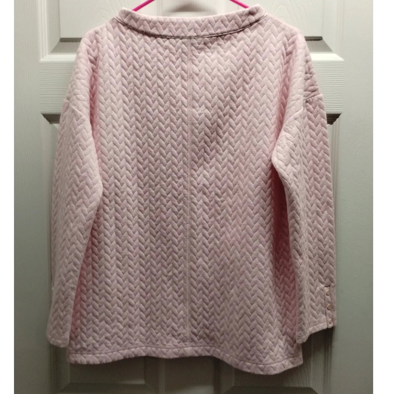 T by Talbots Size Medium Pink Lurex Quilted Jacquard Mock Neck Pullover Sweater - Image 4