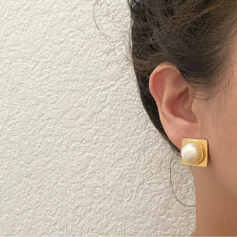 Vintage Signed LES BERNARD Designer Pearl Gold - Image 2