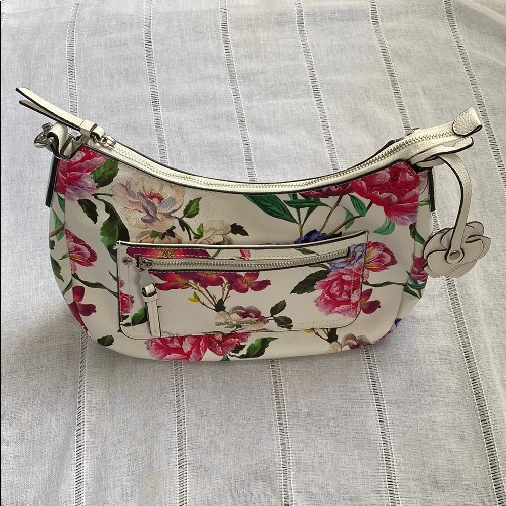 Dana Buchman Pink and White Floral Shoulder Bag with Silver Accents - Image 7