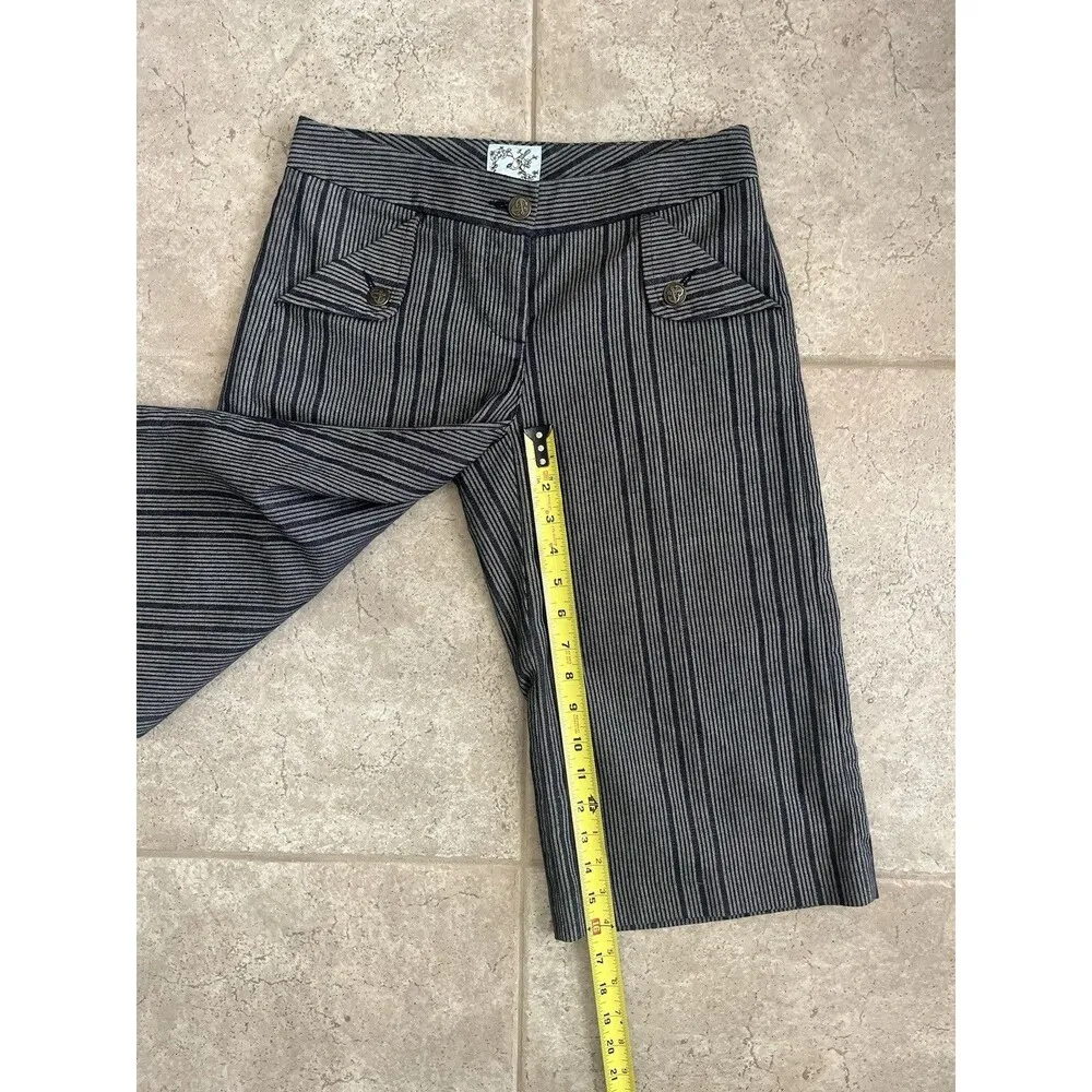 Tabitha Anthropologie Sz 0 Knee Length Gray Bermuda Shorts Office Casual Stripe - Image 3