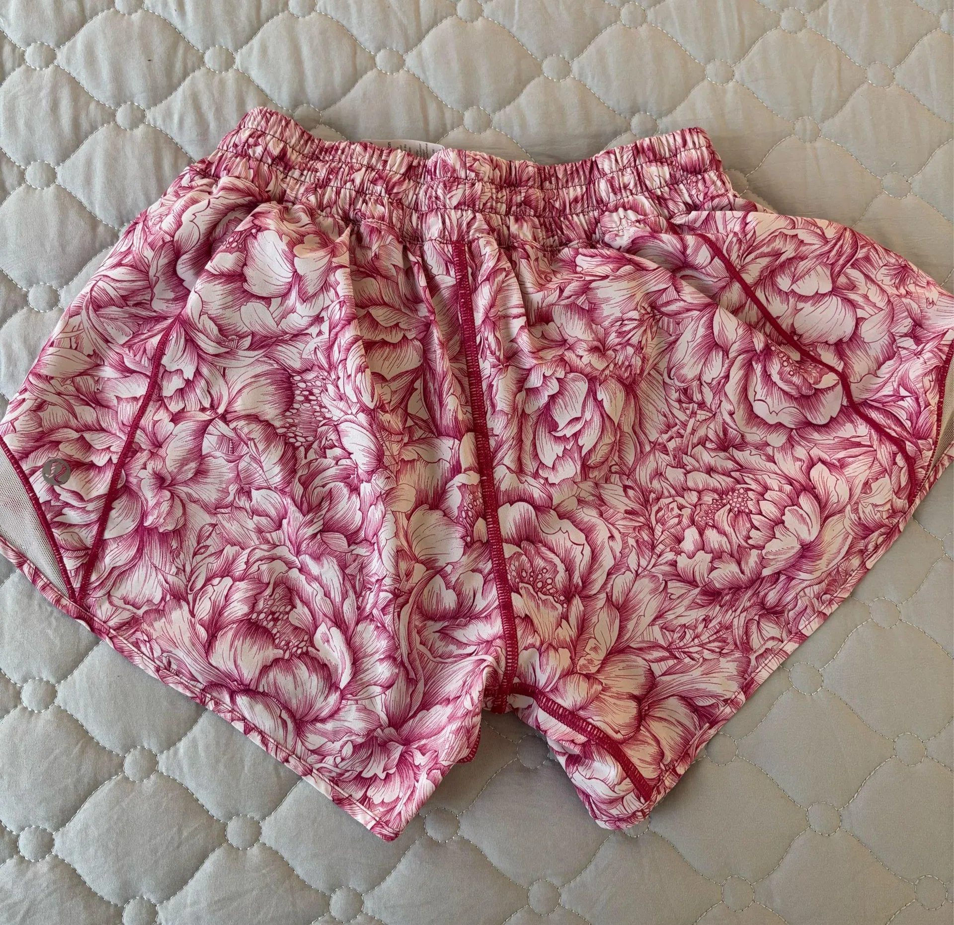 Lululemon Shorts - Image 3