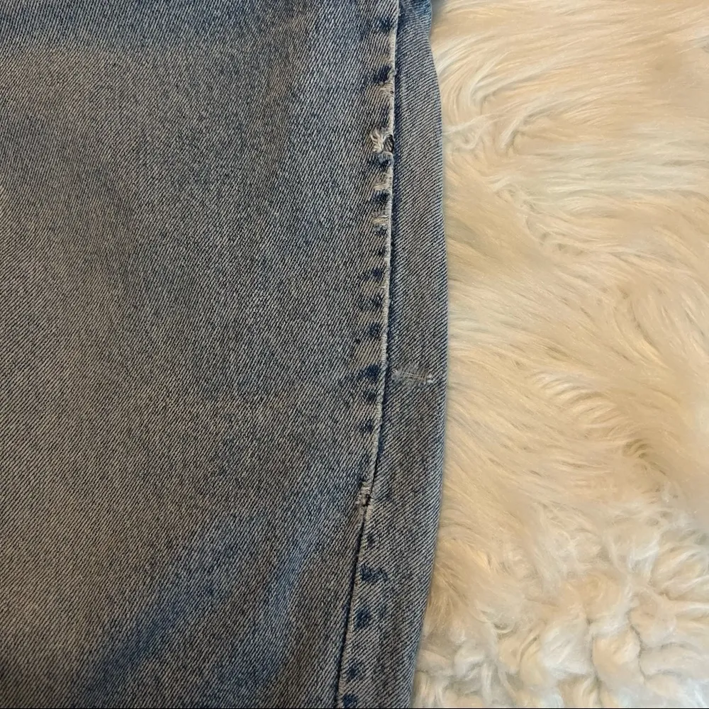 Vintage 80’s/90’s 900 Series Levi’s high waisted tapered leg mom jeans - Image 13