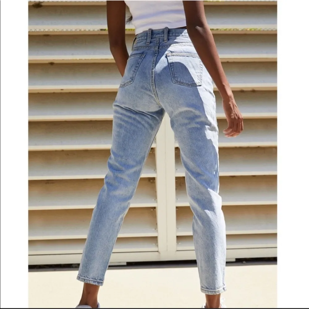 John Galt High Rise Crop Mom Jean 27 - Image 2