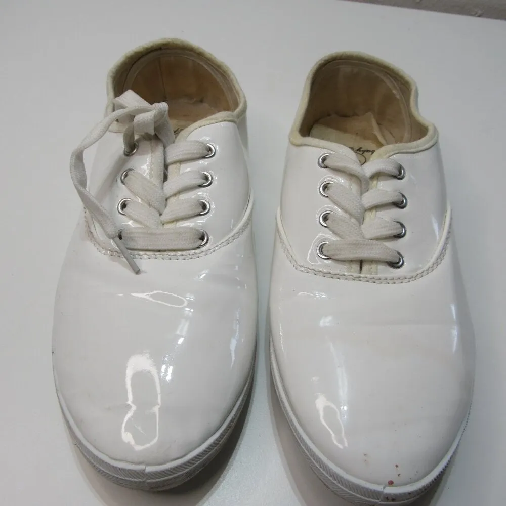 Sneakers Lace Glossy White Cat Embroidery Loge Women Size 8 Trendy - Image 2