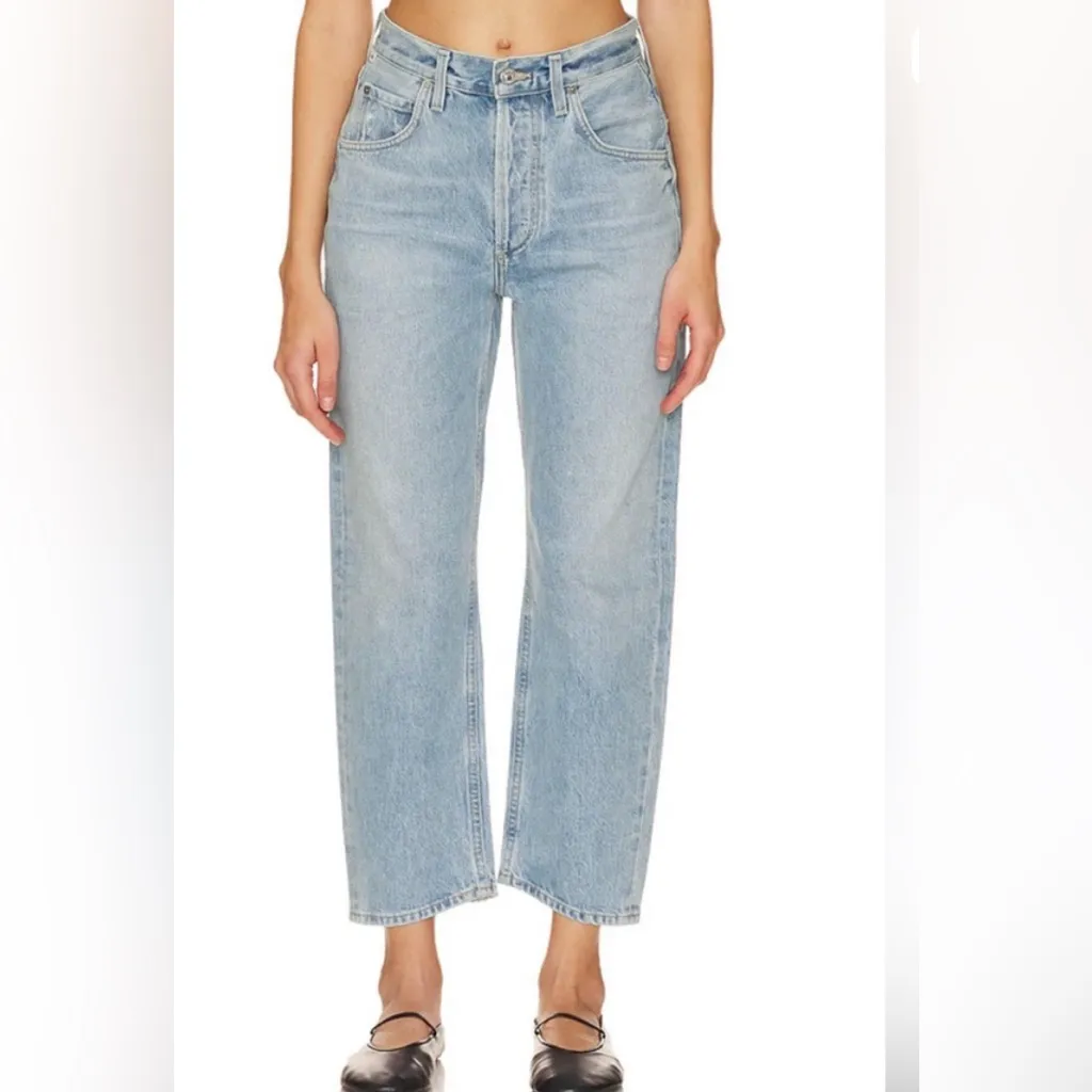 Citizens of Humanity Dahlia Bow Leg Baby Roll Size 23 in Ribbon Light Wash - Image 2