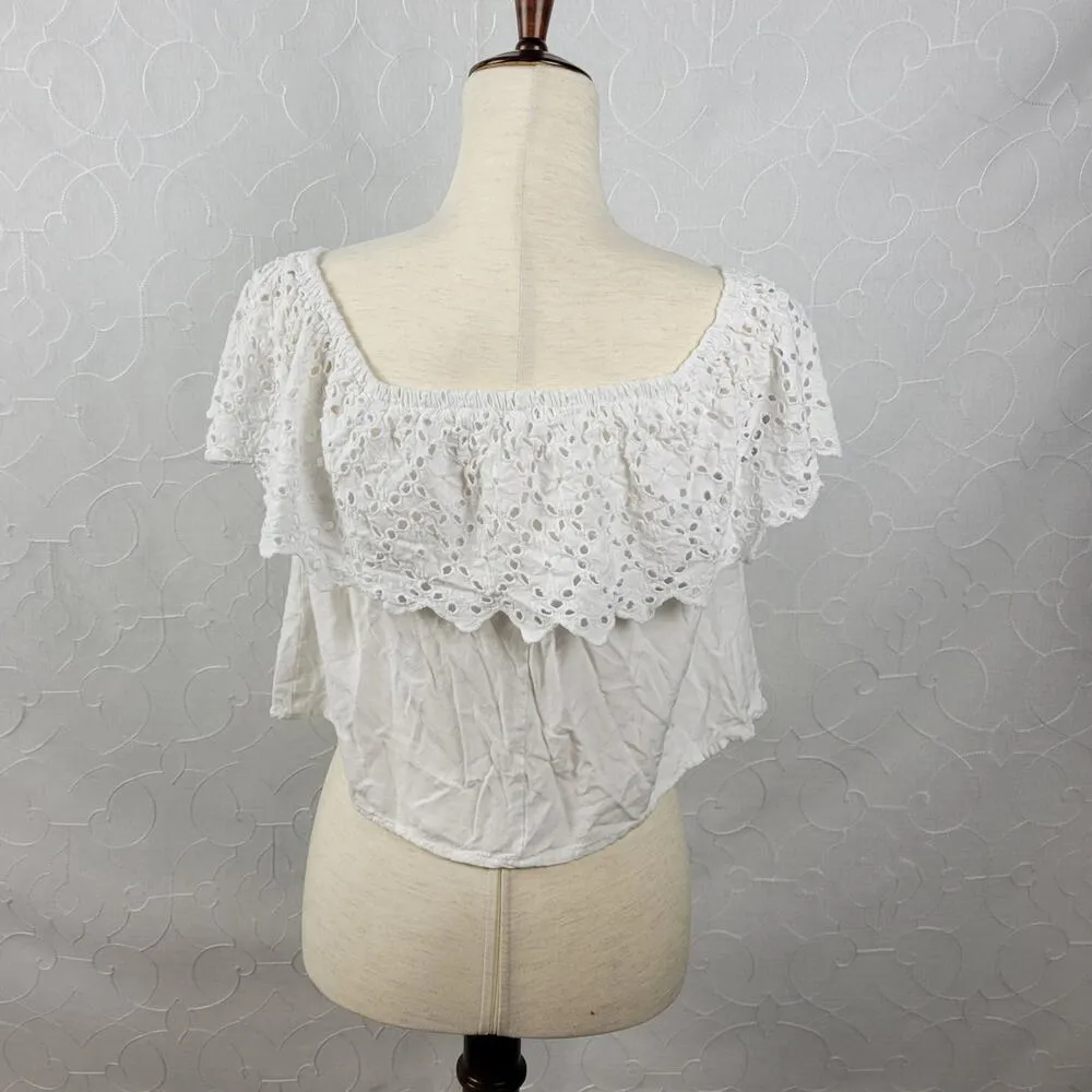 Style Envy Women Top Size M White Eyelet Off - Image 3