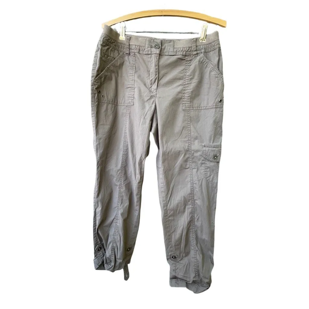 Chico’s size S (.05) taupe cargo capris. - Image 2