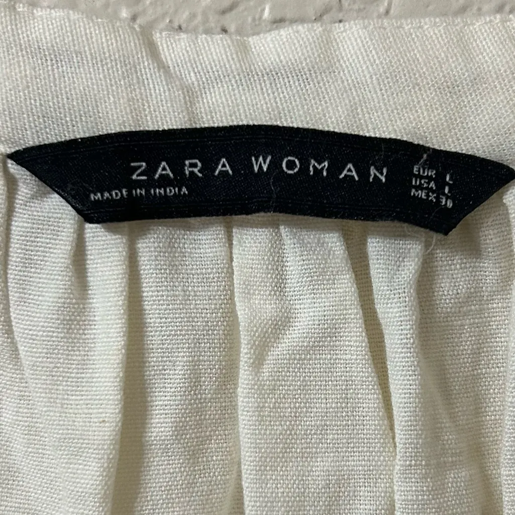 Zara Peasant Floral Embroidered Blouse in White - Size Large - Image 3