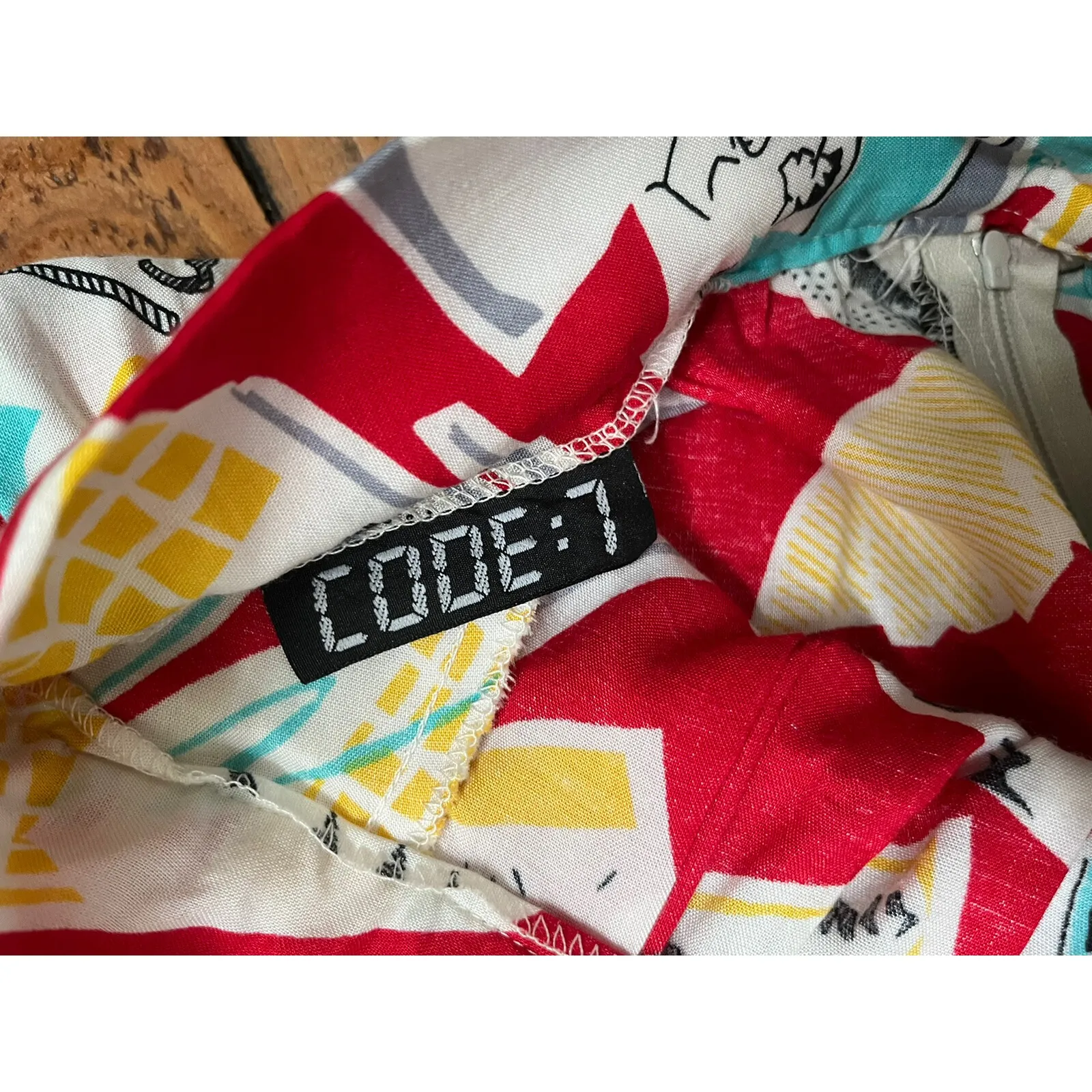 #4 NWT! Junior's VINTAGE 80's Print Pleated Skirt by Code: 7, Sz: 9 RUNS SMALL Size undefined - Image 7