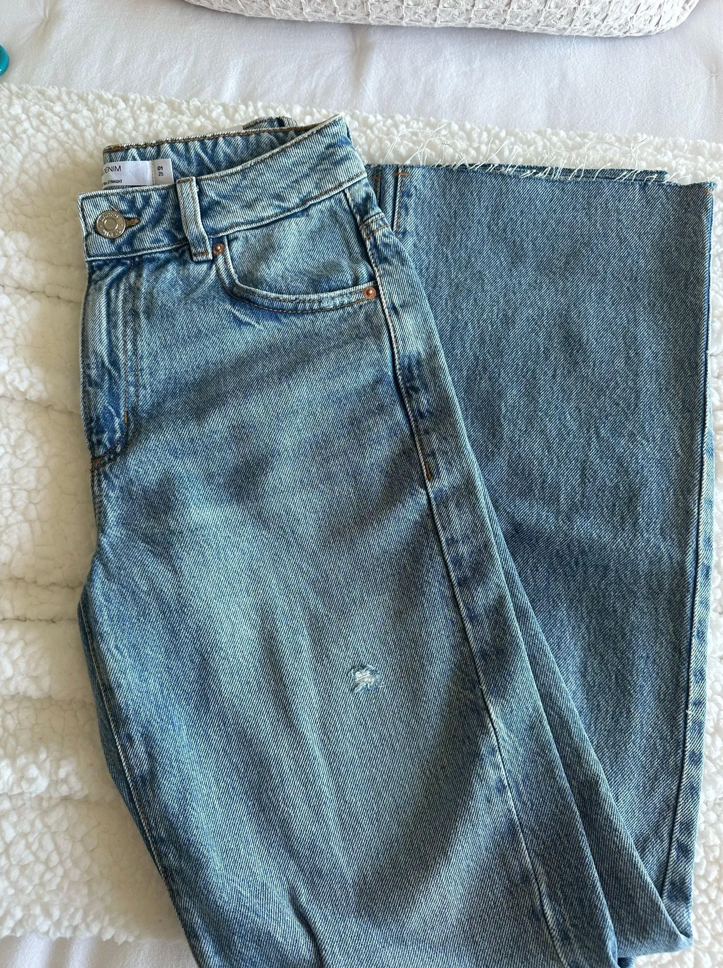 Jeans - Image 2