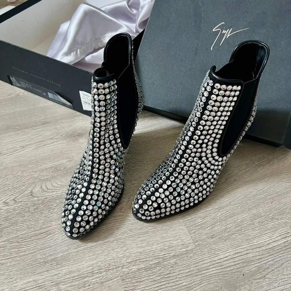 NWT Brand new authentic Giuseppe Zanotti Swarovski Crystal ankle boots Size 6 - Image 2