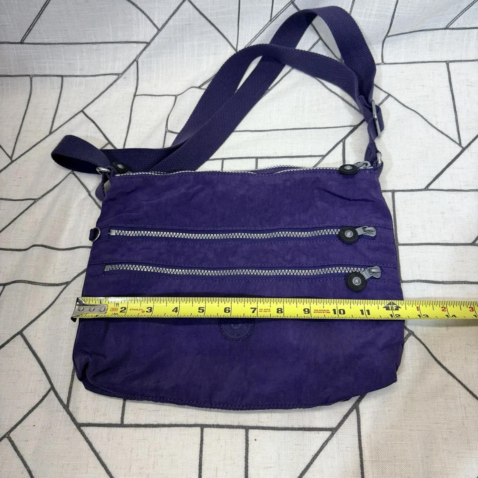 Kipling Crossbody Purse Shoulder Bag Purple Stamped Nylon Lightweight NO MONKEY - Image 9
