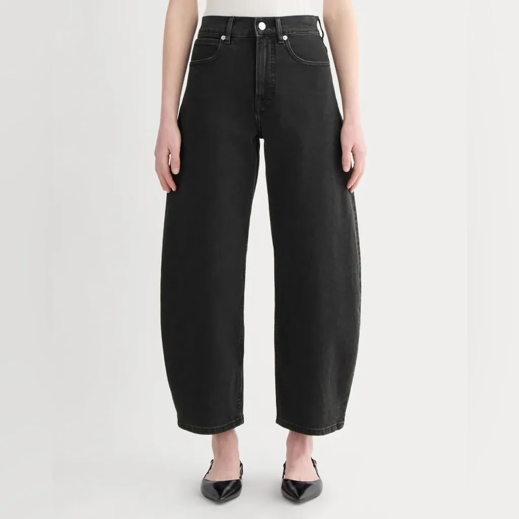 Everlane The Way High Curve Jean in Washed Black, Size 26 - Image 2