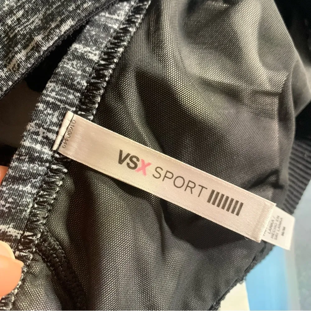 VSX Sport Victoria's Secret Unpadded Sports Bra Criss Cross w/ Mesh Gray/Black - Image 9