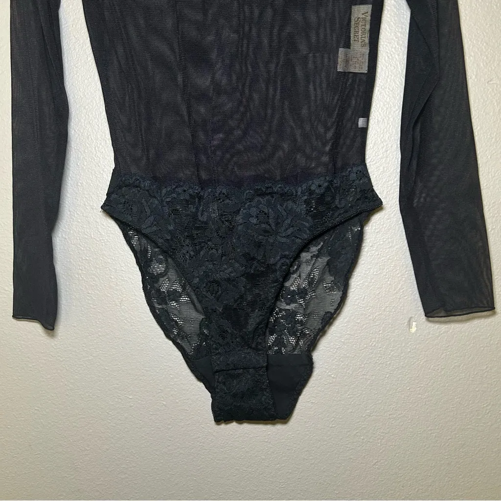 Victoria’s Secret Vintage Gold Label Black Mesh Lace Bodysuit Women’s size small - Image 3