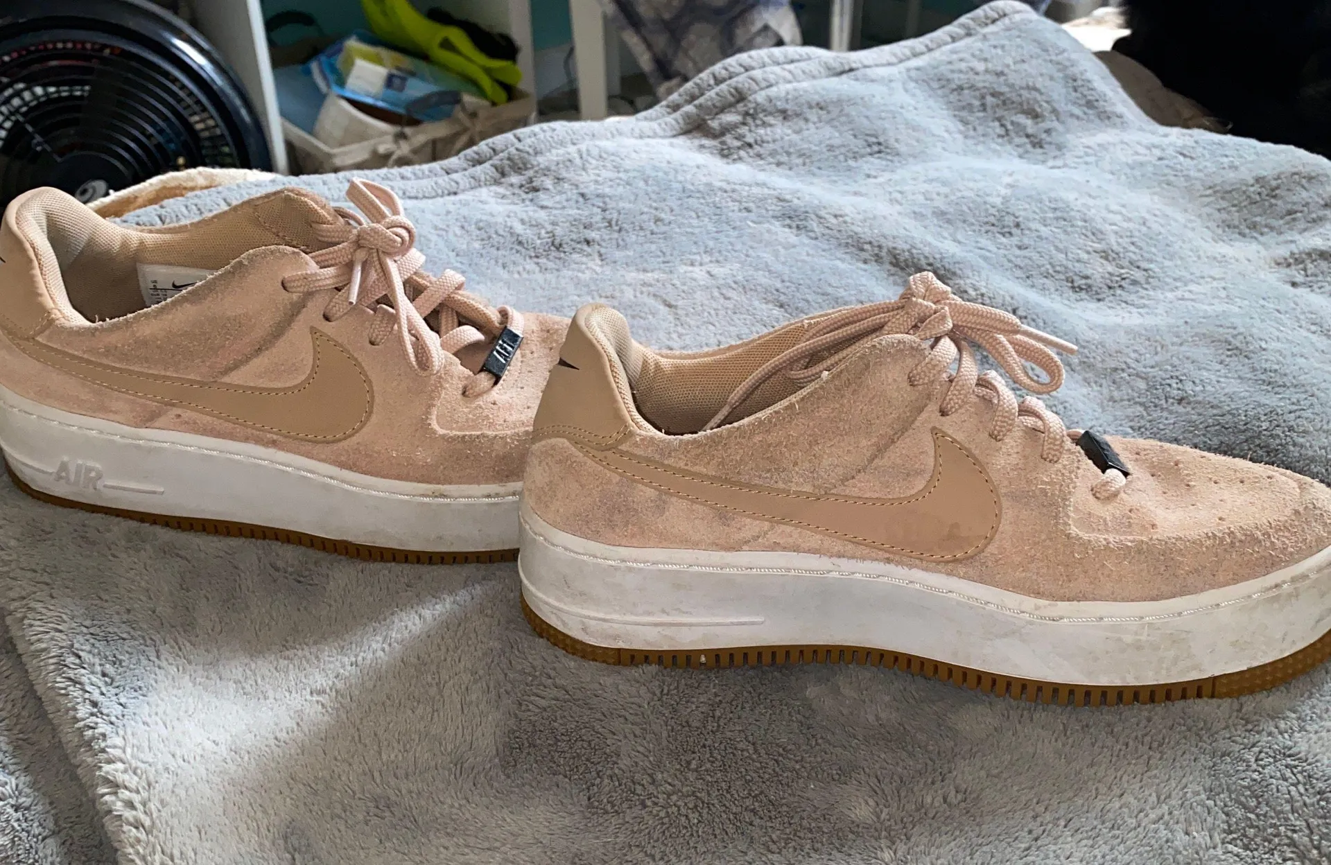 Air Force 1s - Image 4