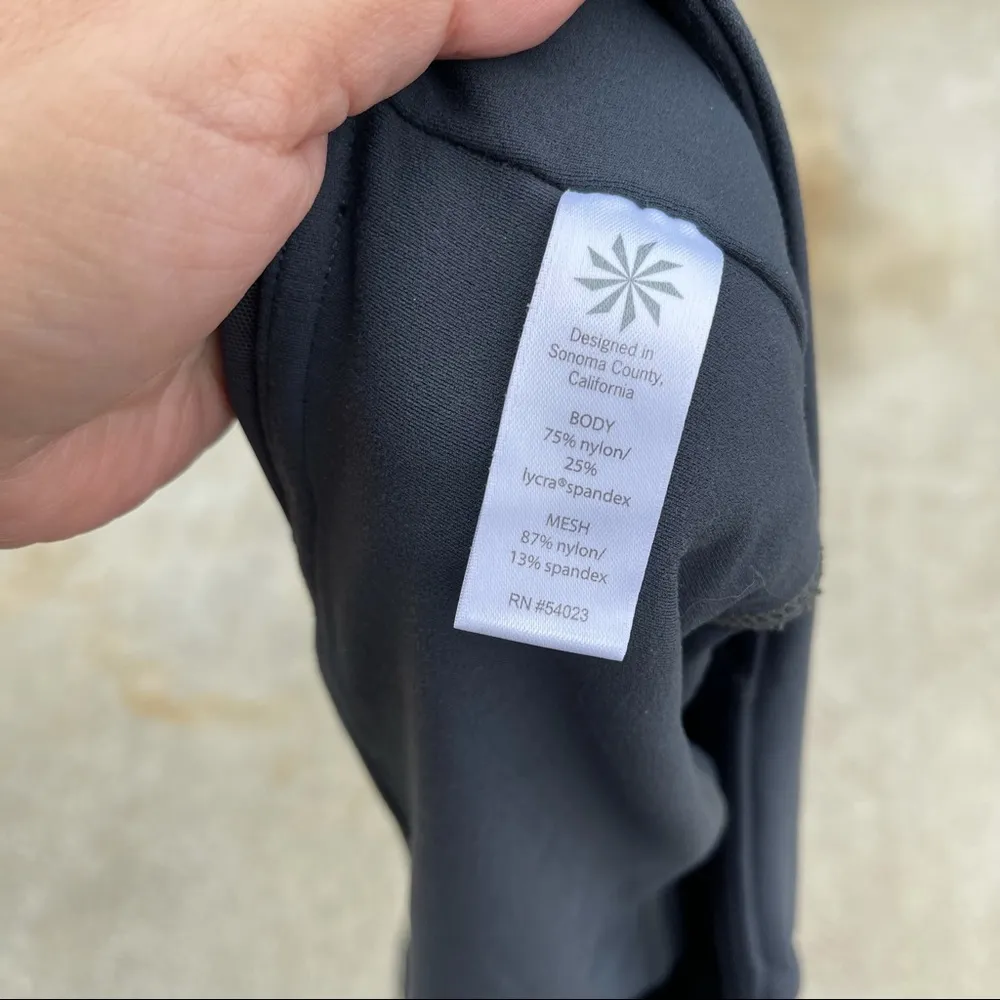 Athleta High Rise Peekaboo 7/8 Powervita leggings - Image 4