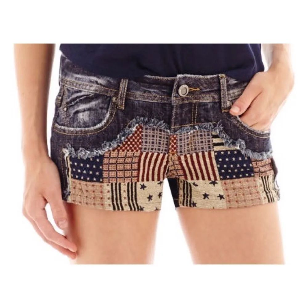 Hot Kiss Rustic American Patriotic US Flag Patchwork Jean Shorts Jr Size 9 - Image 5