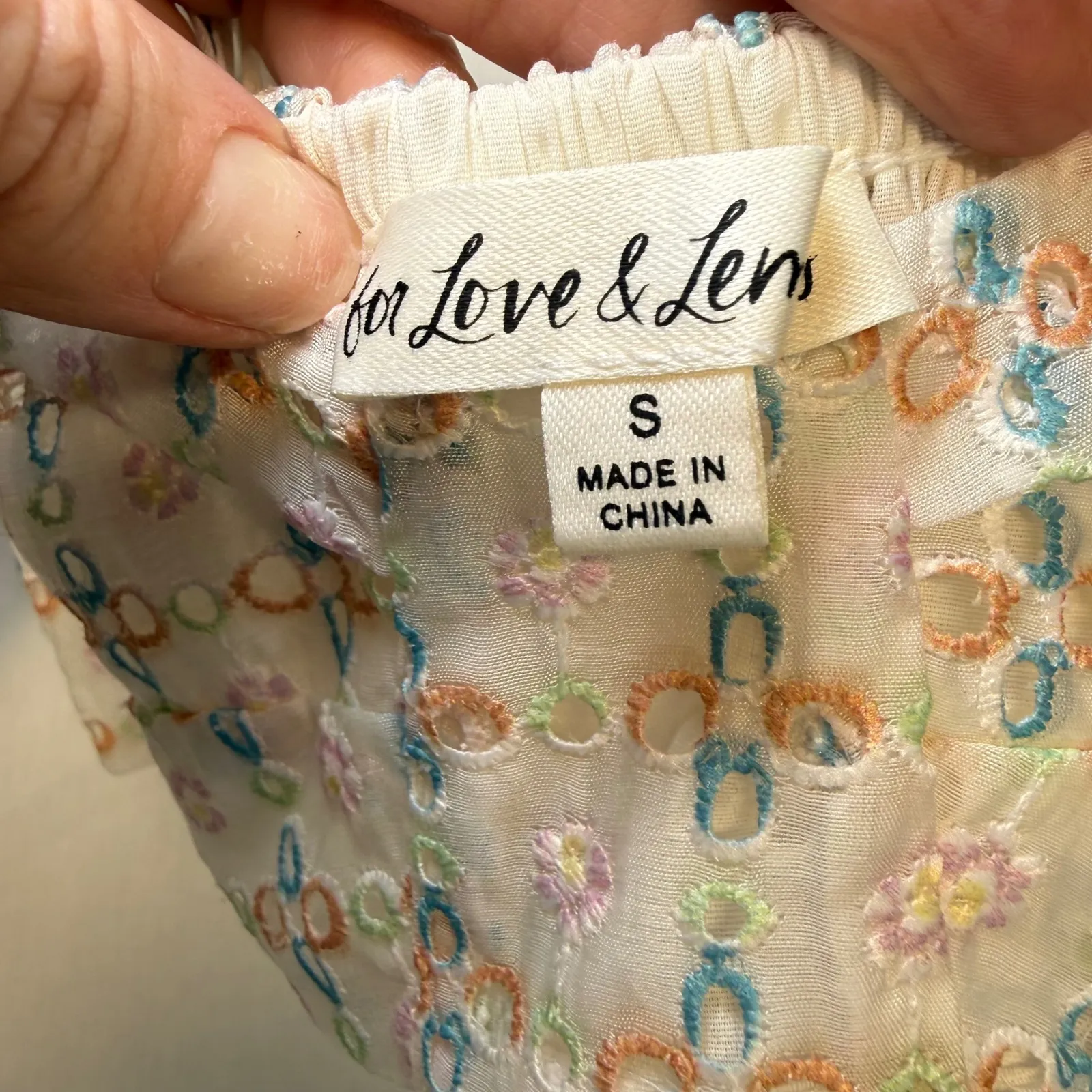 For Love & Lemons Textured Puff Sleeve Cropped V Neck Top Boho Fun Whimsical S White - Image 3