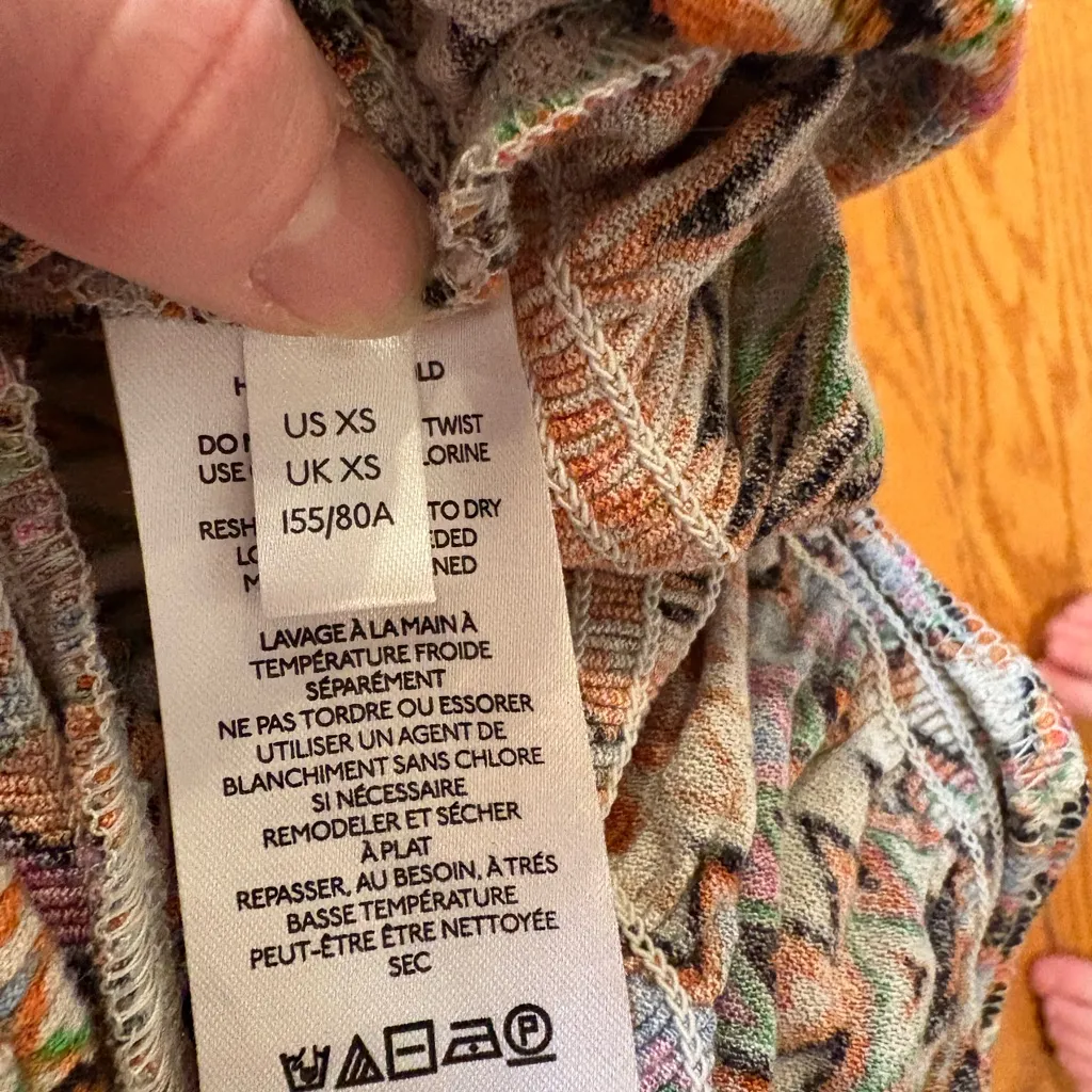 Urban Outfitters Kristi Zig Zag Aztec Puff Sleeve Crop Top – XS - Image 6