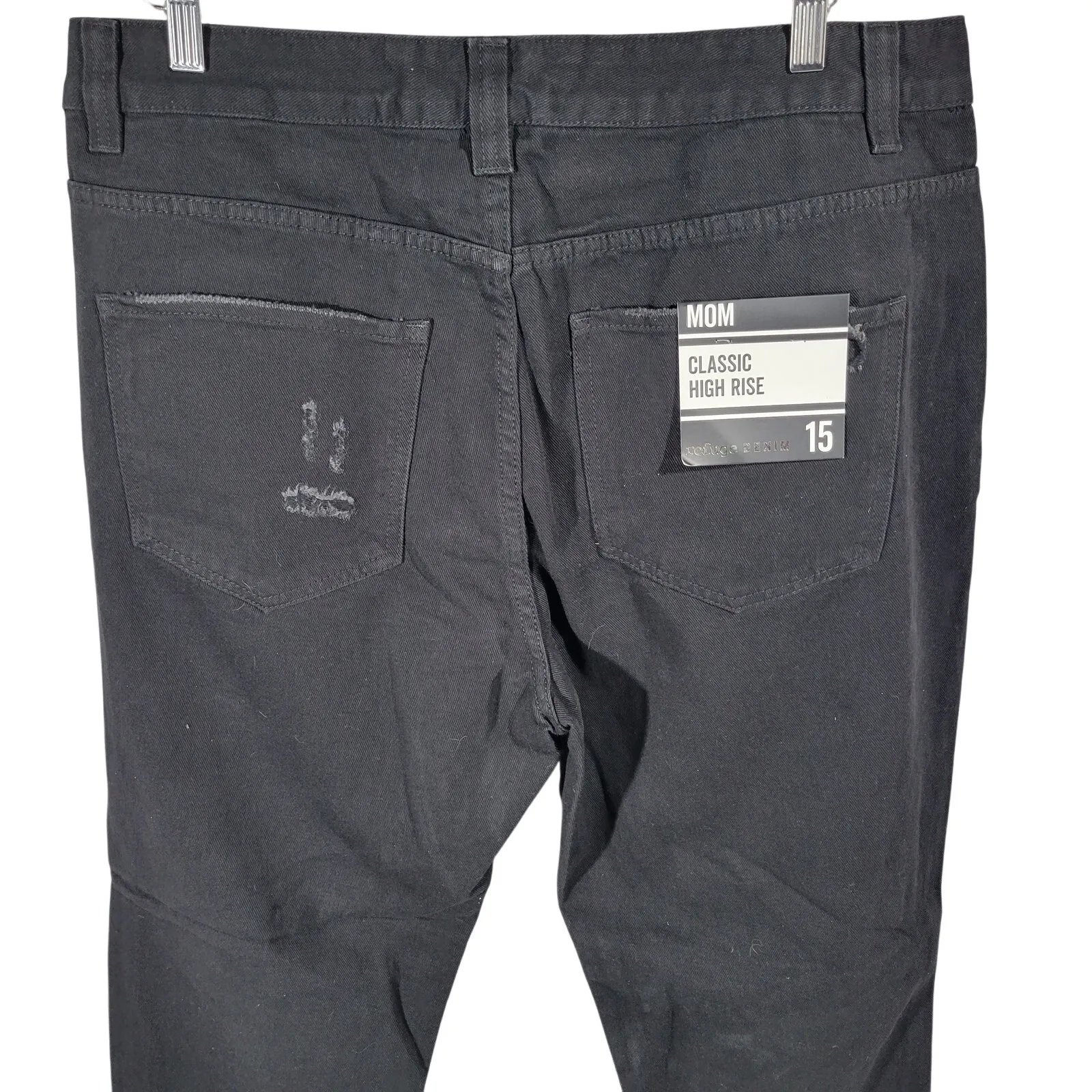 Refuge Denim Women Size 15 Black Mom Classic High Rise Distressed Jeans - Image 4