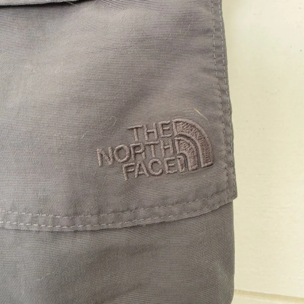The North Face Women’s 6 Long Grey Convertible Pants - Image 2