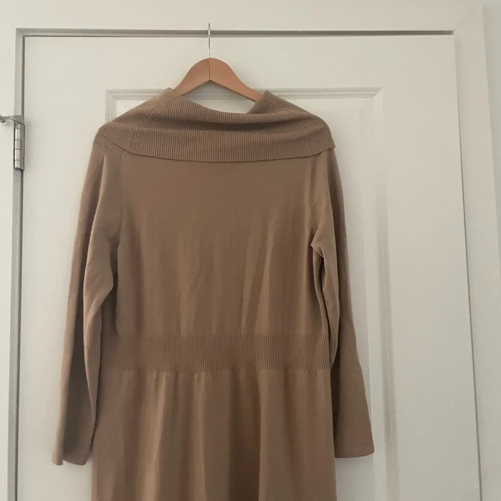 Talbots Pure Merino Wool Turtleneck Midi Dress 1X Classic Neutral Camel - Image 5