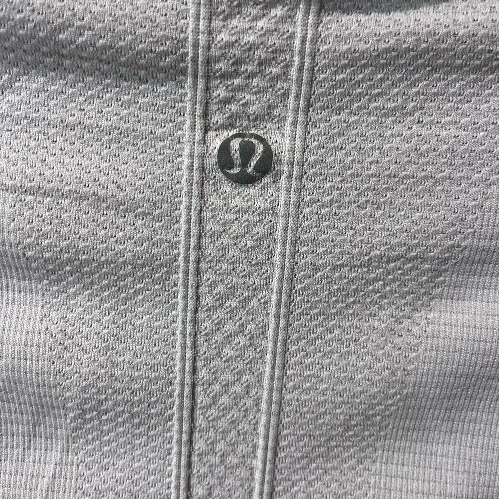 Lululemon Athletica White Long Sleeve Tee - Image 4