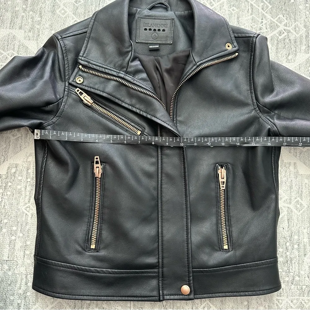 Blank NYC Black Faux Leather Edgy Moto Jacket with Gold Zip Hardware Size Small - Image 11