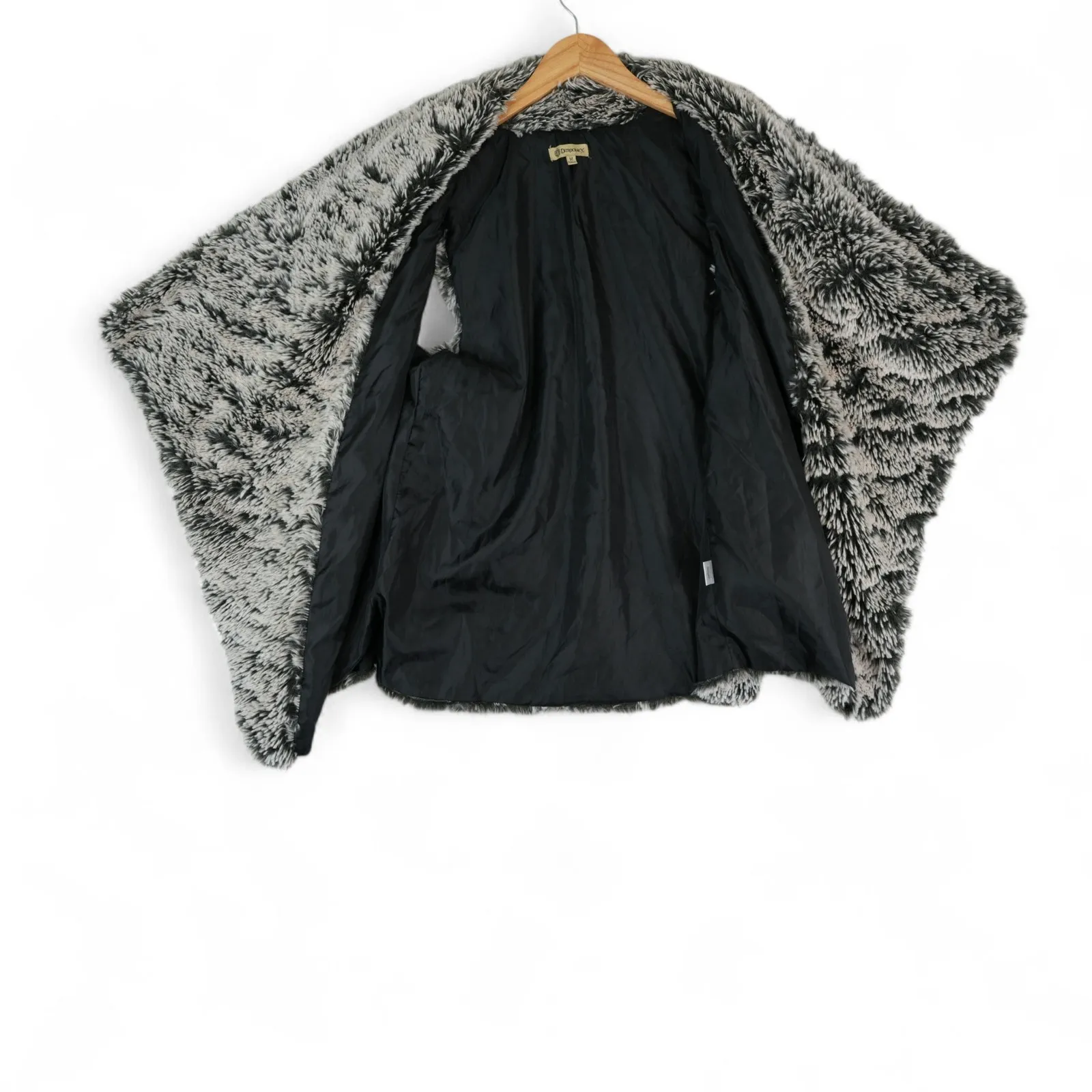 Democracy Vest Womens M Gray Black Faux Fur Open Front Cozy Boho Shaggy Layer - Image 3