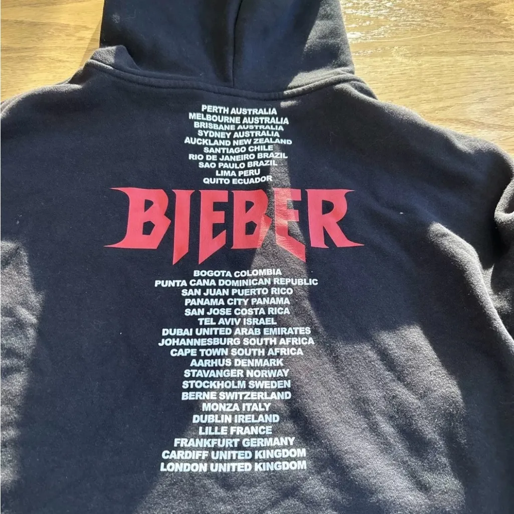 Justin Bieber Stadium Purpose Tour H&M Divided Cropped Hoodie Black Women Medium - Image 5