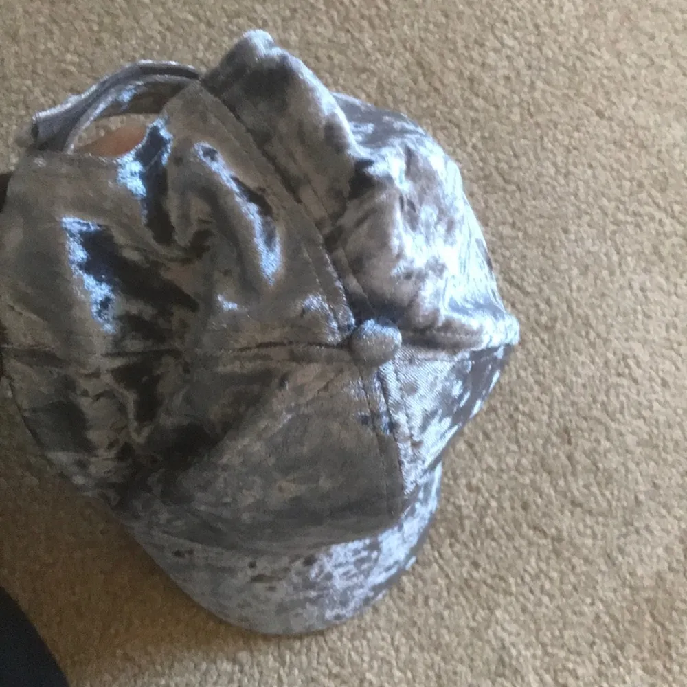 David and young cap crushed velvet 😘❤️😍 - Image 5