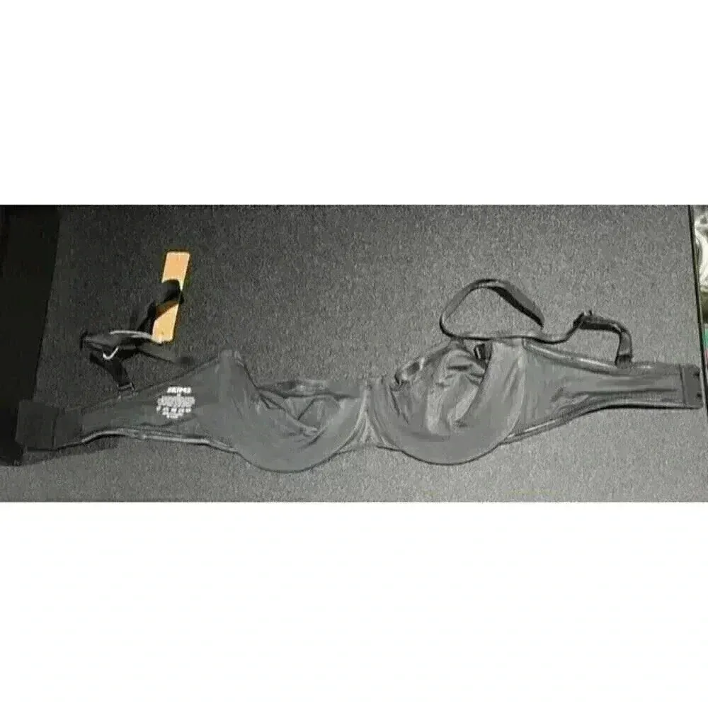 Skims underwire bra No Padding Size 32C New With Tags - Image 3