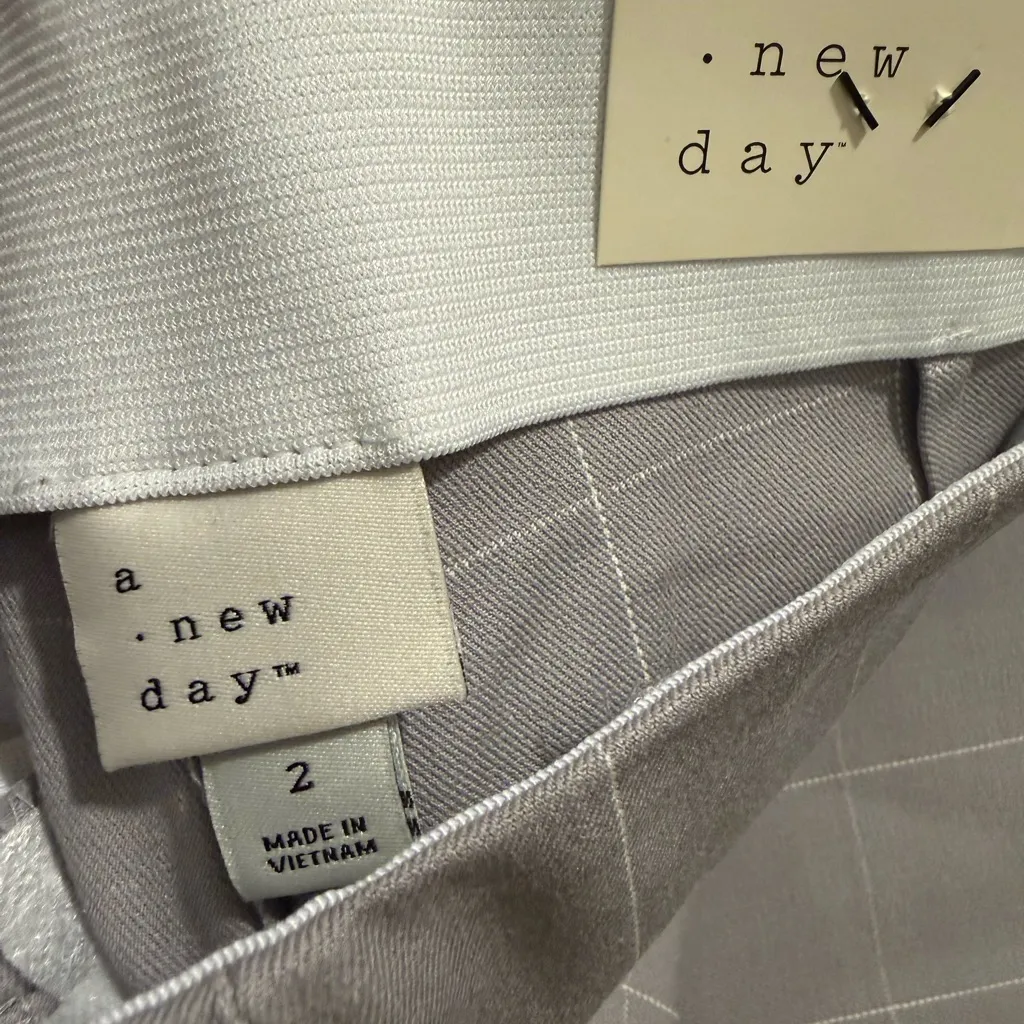 A New Day  Plaid Pants Skinny Ankle High-Rise Women’s Size 2 - Image 8