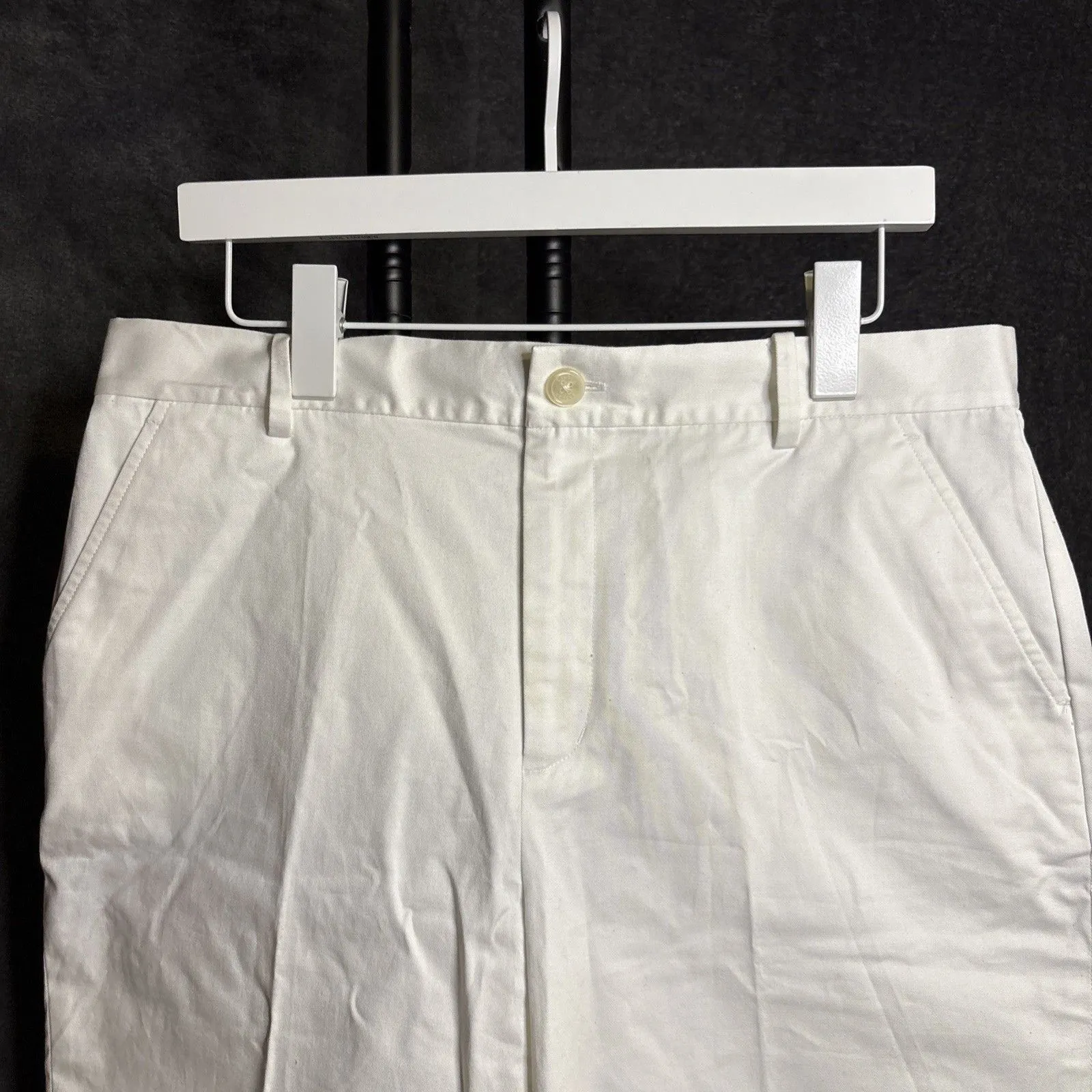 Lauren Ralph Lauren Active Shorts Womens white W/Pockets Cotton Blend Size 12 - Image 3