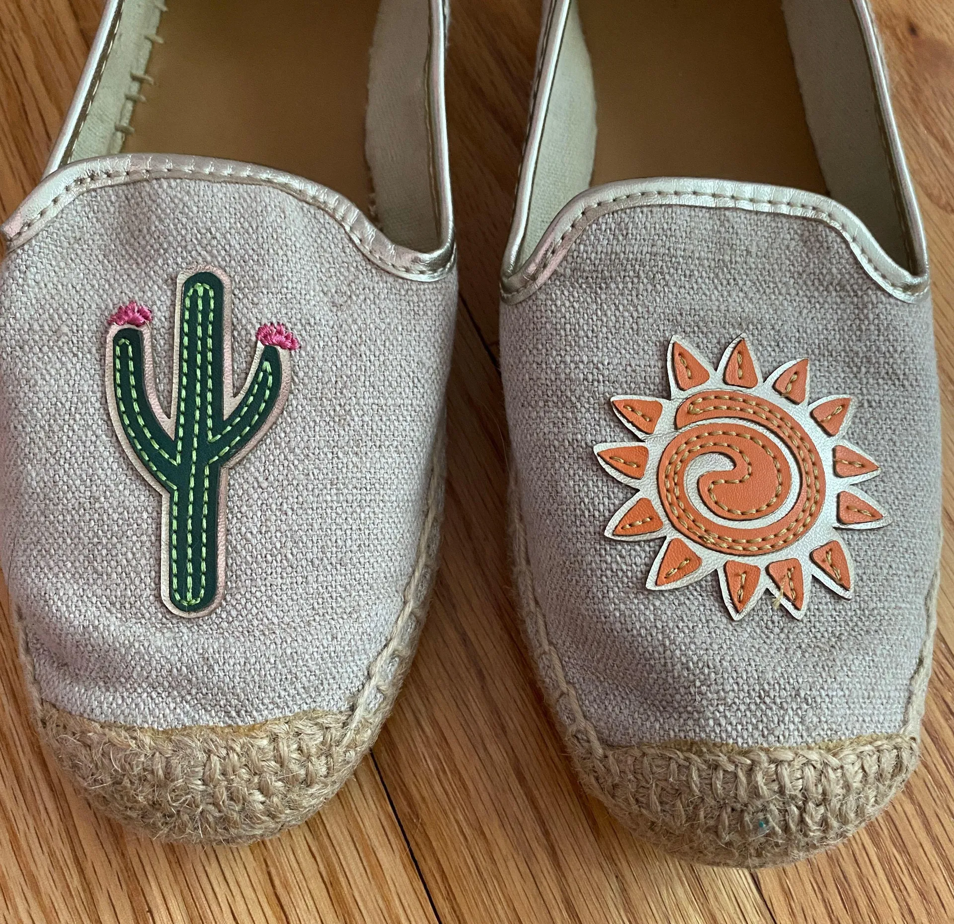 Tan Cactus and Sun Espadrille Sandals - Image 4