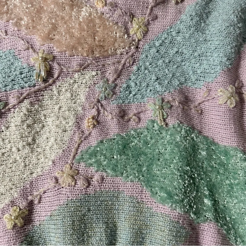 Jaclyn Smith Lavender and Mint Women's Sweater - Image 3