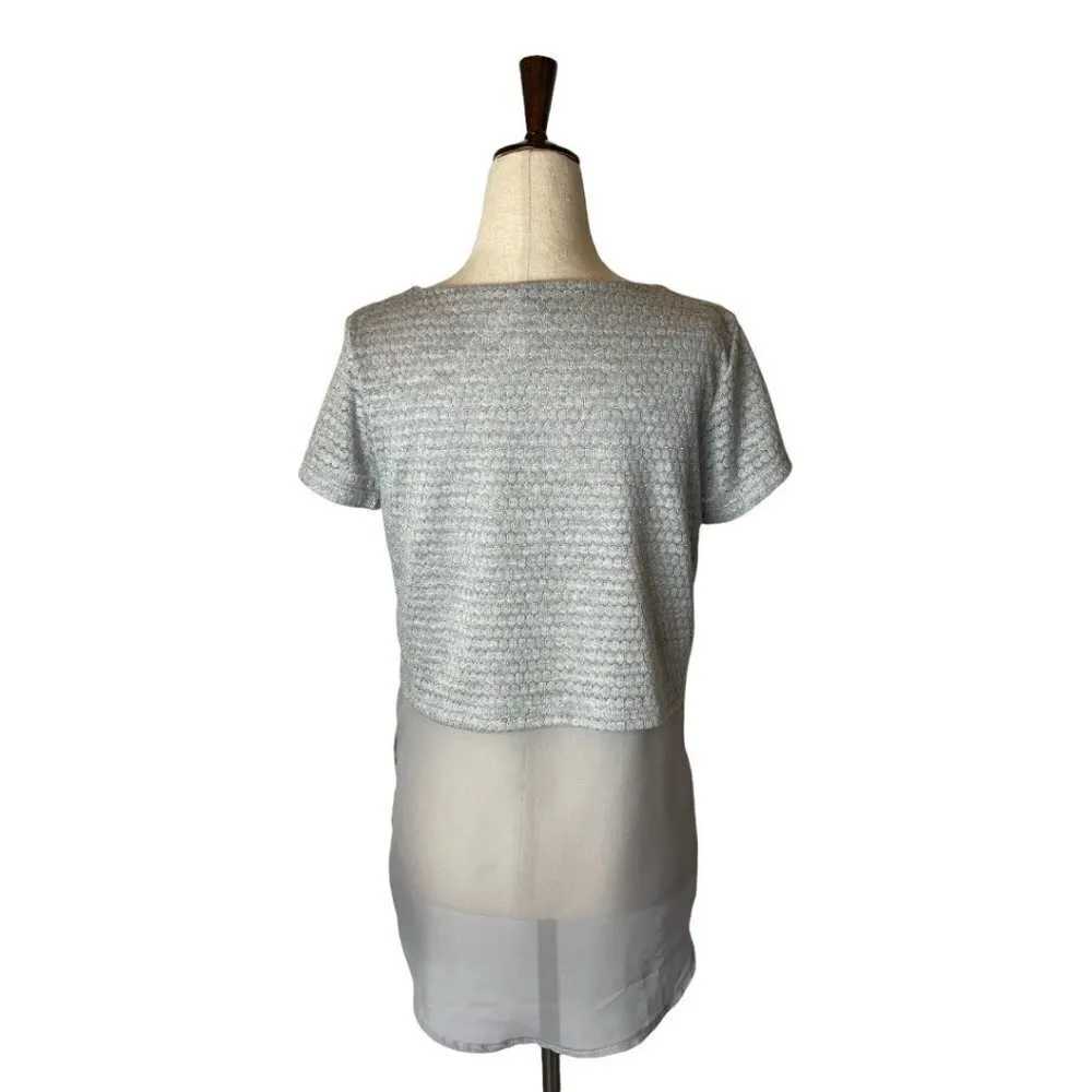 Paper Crane By Anthropologie Gray Metallic Knit Chiffon Hem Short Sleeve Top S‎ - Image 2