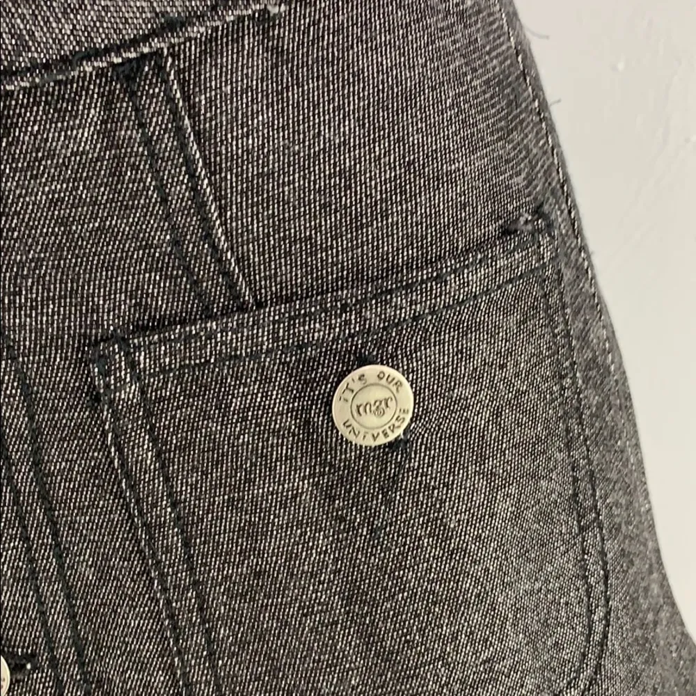 MGR Metallic silver gray button up shimmer mini skirt Size 0 - Image 2