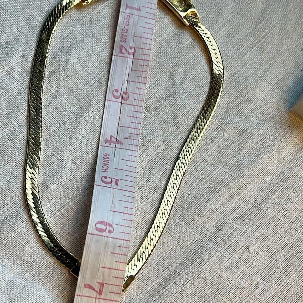 Vintage V shaped pastel enamel flat lay chain necklace Gold - Image 7