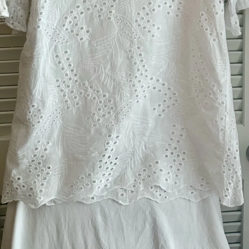 Bluivy Romantic White Cotton Eyelet Shift Dress w/Ruffle Bell Sleeves Size XL - Image 4