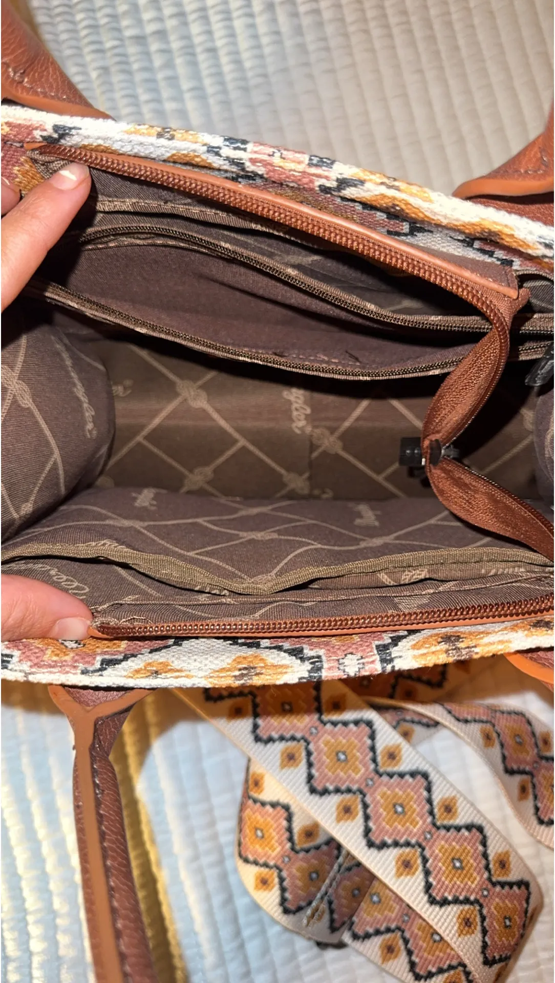 Wrangler Mini Tote Purse - Image 4